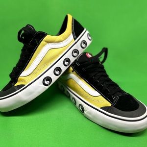 Vans sneakers